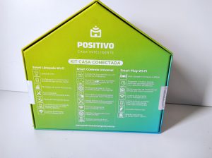 Traseira da Caixa - Unboxing - Kit Casa Conectada Positivo